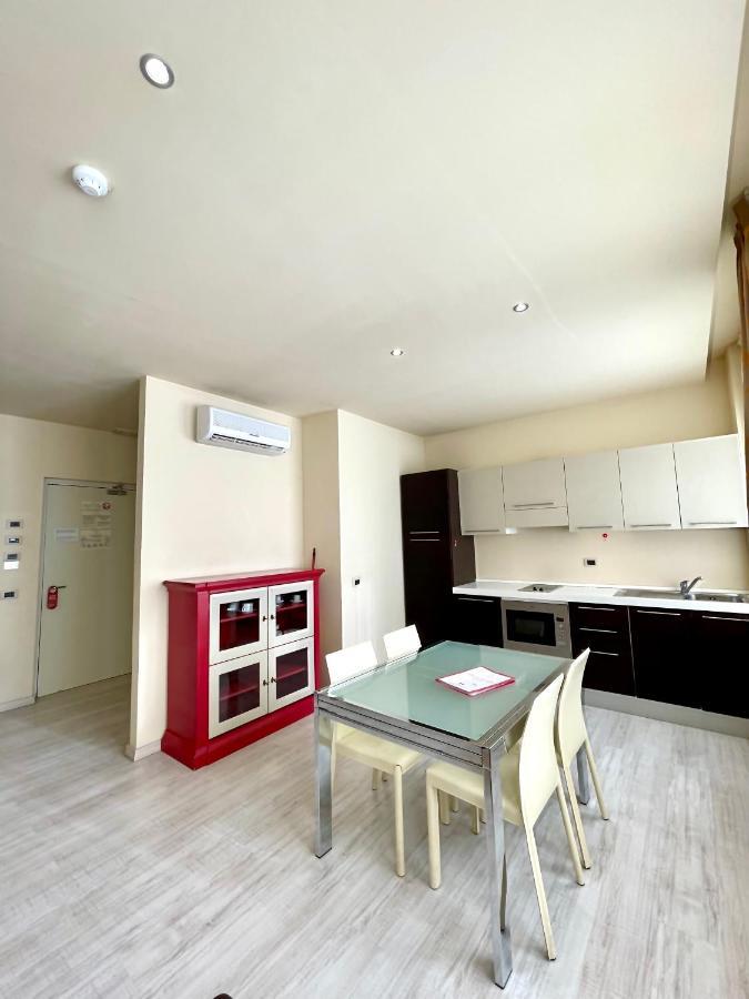 Residence Diamanterosso テルニ エクステリア 写真