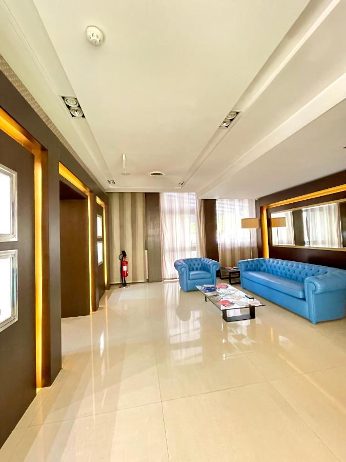 Residence Diamanterosso テルニ エクステリア 写真