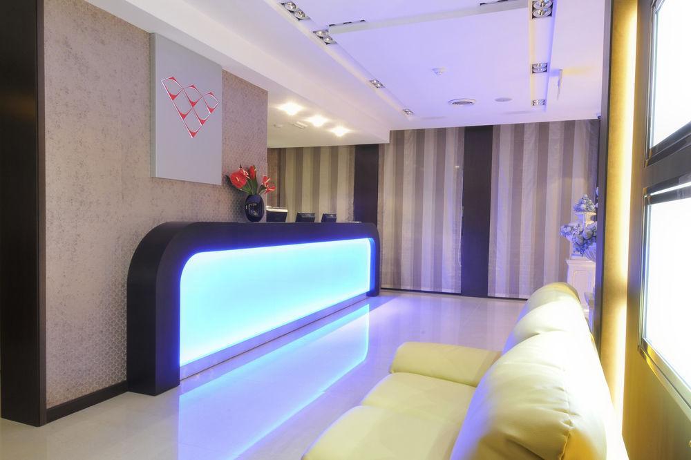 Residence Diamanterosso テルニ エクステリア 写真