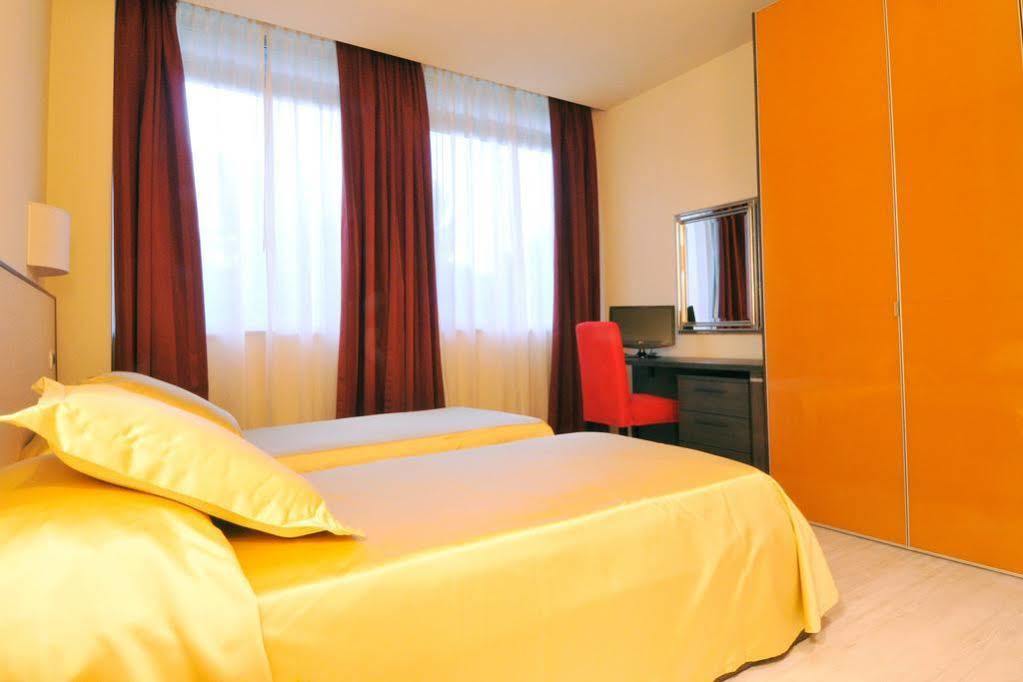 Residence Diamanterosso テルニ エクステリア 写真